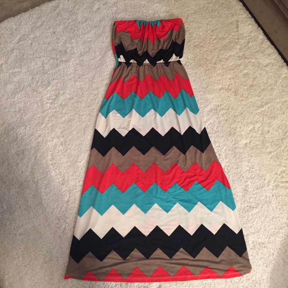 NWOT Maxi Dress